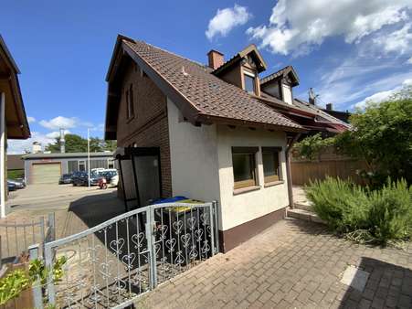 Ansicht Süd-West - Doppelhaushälfte in 89269 Vöhringen mit 70m² kaufen