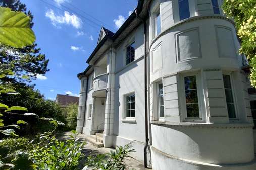 Fassade - Villa in 89335 Ichenhausen mit 233m² kaufen