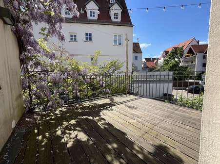 Balkon - Etagenwohnung in 86150 Augsburg mit 69m² kaufen