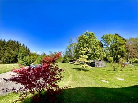 Blick von der Terrasse in den Blick von der Terrasse in den - Maisonette-Wohnung in 88138 Sigmarszell mit 110m² kaufen