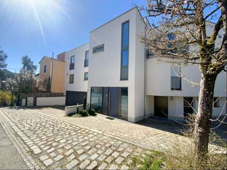 Eingang - Erdgeschosswohnung in 86825 Bad Wörishofen mit 99m² kaufen