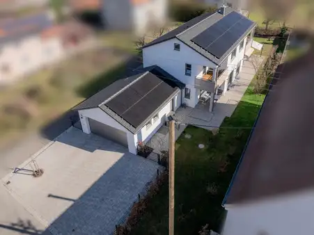 Besser geht kaum – Modernes EFH mit ELW! 