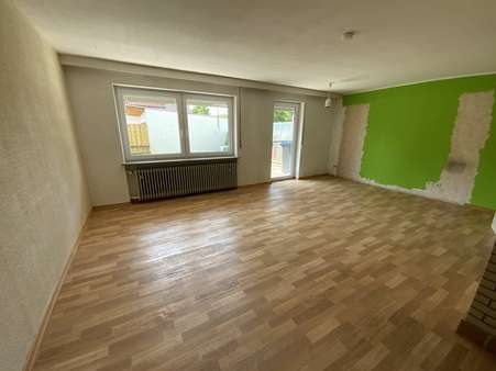 Wohnzimmer Wohnzimmer - Reihenmittelhaus in 89335 Ichenhausen mit 102m² kaufen