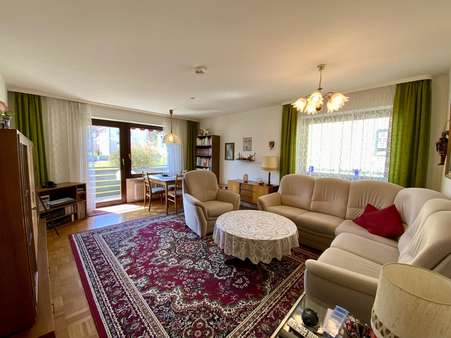 Wohnzimmer - Erdgeschosswohnung in 86825 Bad Wörishofen mit 76m² kaufen