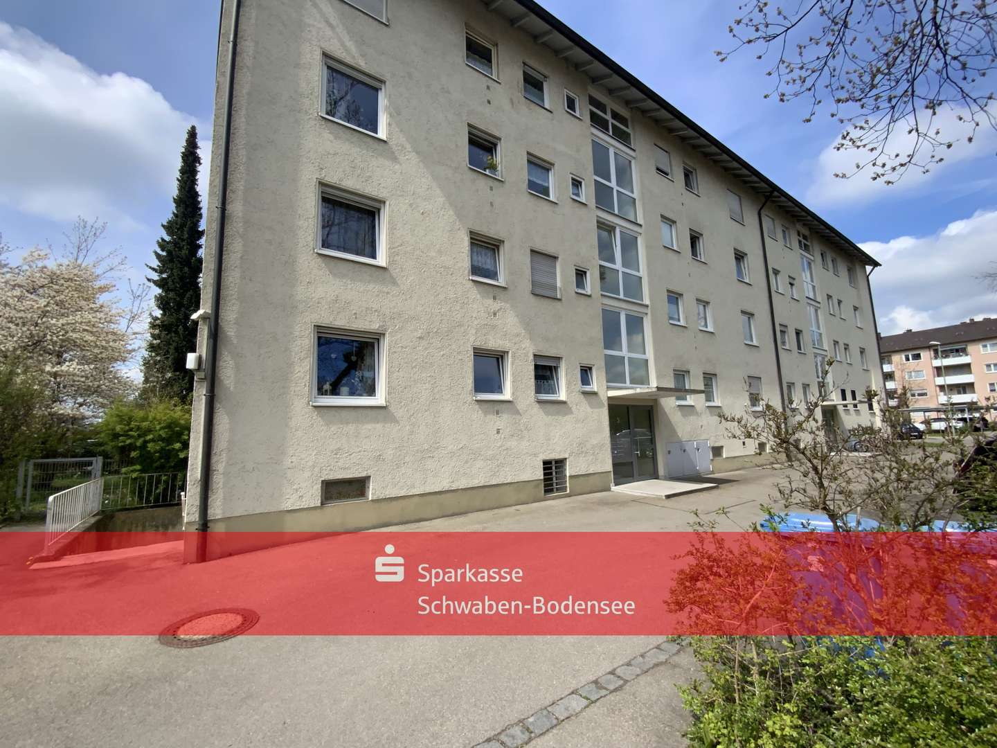 Außenansicht Außenansicht - Etagenwohnung in 87700 Memmingen mit 69m² kaufen