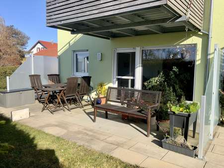 Terrasse - Erdgeschosswohnung in 88171 Weiler-Simmerberg mit 86m² mieten