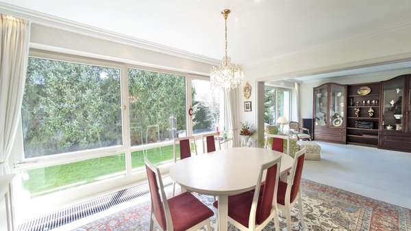 Wohn- / Esszimmer - Villa in 86161 Augsburg mit 318m² kaufen