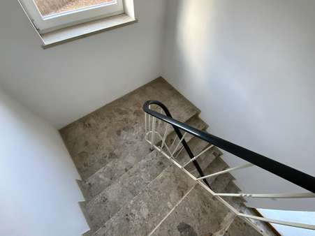 Treppenhaus Treppenhaus - Zweifamilienhaus in 87740 Buxheim mit 225m² kaufen