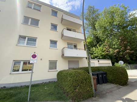 Außenansicht Außenansicht - Etagenwohnung in 87700 Memmingen mit 80m² kaufen