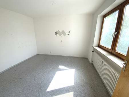 Schlafzimmer - Etagenwohnung in 89340 Leipheim mit 58m² kaufen