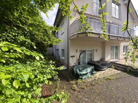Terrasse - Erdgeschosswohnung in 87700 Memmingen mit 125m² kaufen