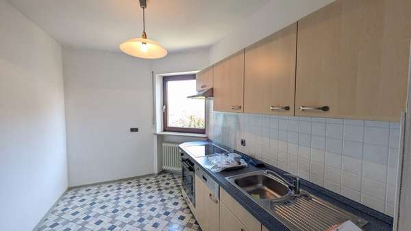 Küche mit Einbauküche - Etagenwohnung in 86391 Stadtbergen mit 82m² kaufen
