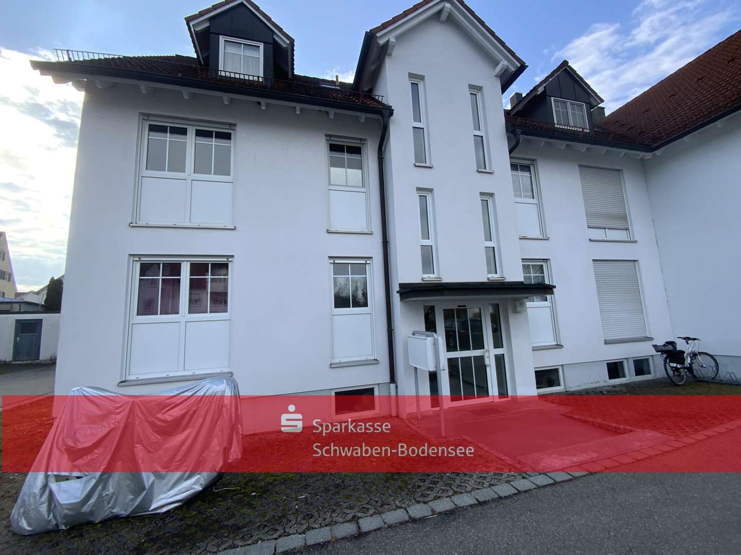 Außenansicht Außenansicht - Erdgeschosswohnung in 87700 Memmingen mit 84m² kaufen