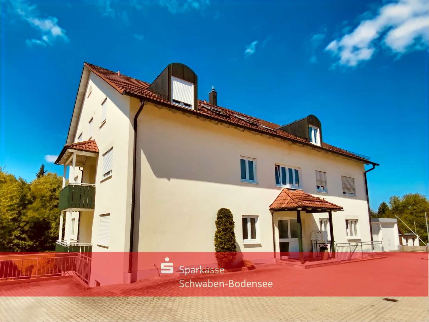 östlicher Eingangsbereich - Erdgeschosswohnung in 86381 Krumbach mit 95m² kaufen