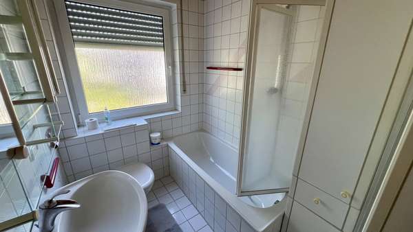 Badezimmer EG - Zweifamilienhaus in 86465 Welden mit 137m² kaufen