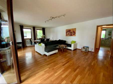Wohnzimmer Wohnzimmer - Etagenwohnung in 86825 Bad Wörishofen mit 115m² kaufen