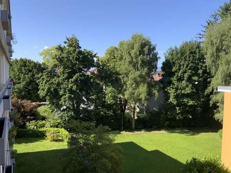 Blick nach Westen Blick nach Westen - Etagenwohnung in 88131 Lindau mit 85m² kaufen