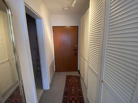 Diele - Etagenwohnung in 86150 Augsburg mit 44m² kaufen