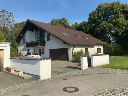 Preisreduzierung!!! 
Stilvolles Herrenhaus in Mindelheim-Nassenbeuren