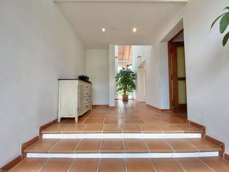 Eingang Gallerie Eingang Gallerie - Einfamilienhaus in 86405 Meitingen mit 177m² kaufen