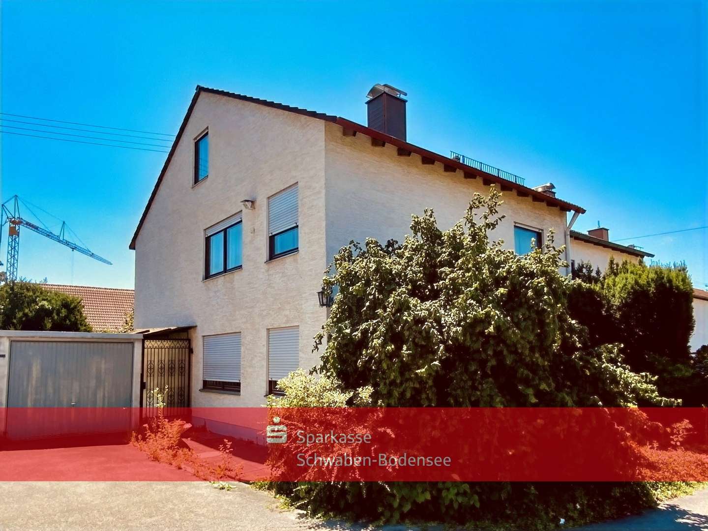 Nordostansicht mit Garage Nordostansicht mit Garage - Reiheneckhaus in 86381 Krumbach mit 125m² kaufen