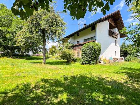 Ansicht von Süd-Osten Ansicht von Süd-Osten - Einfamilienhaus in 86872 Scherstetten mit 175m² kaufen
