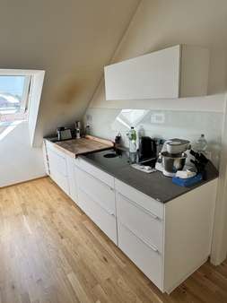 Küche - Dachgeschosswohnung in 89362 Offingen mit 115m² kaufen
