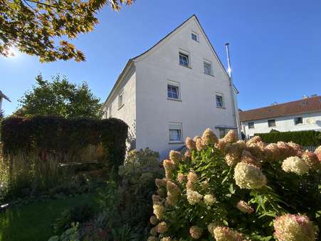 Außenansicht Außenansicht - Etagenwohnung in 87700 Memmingen mit 106m² kaufen