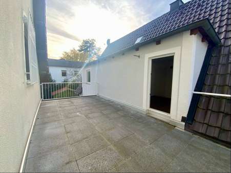 Dachterrasse Dachterrasse - Zweifamilienhaus in 86825 Bad Wörishofen mit 151m² kaufen