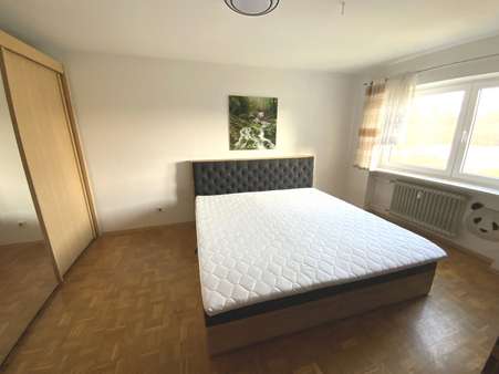 Schlafzimmer Schlafzimmer - Etagenwohnung in 89312 Günzburg mit 72m² kaufen