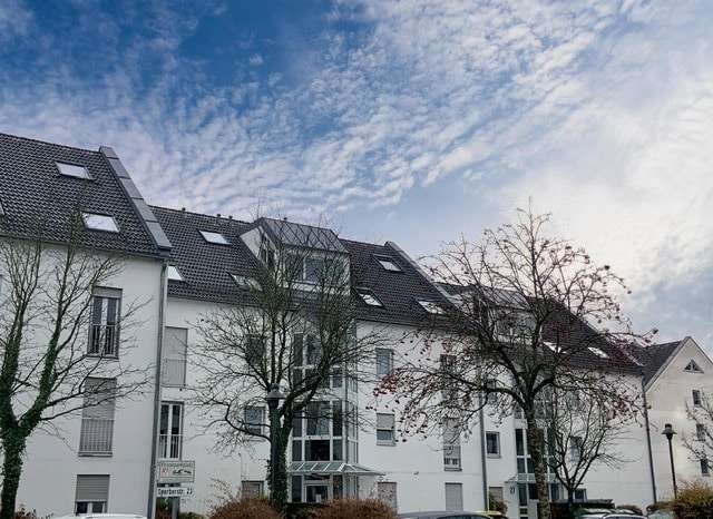 Ansicht Gesamtanlage - Dachgeschosswohnung in 86343 Königsbrunn mit 109m² kaufen