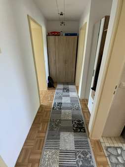 Flur Flur - Etagenwohnung in 89359 Kötz mit 44m² kaufen
