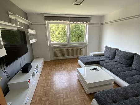 Wohnzimmer Wohnzimmer - Etagenwohnung in 89359 Kötz mit 44m² kaufen