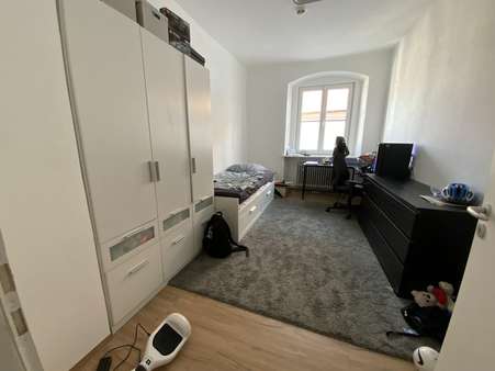 Kinderzimmer 1 Wohnung 3 - Mehrfamilienhaus in 89312 Günzburg mit 178m² kaufen