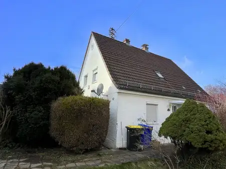 Einfamilienhaus + Bauplatz in Günzburg 