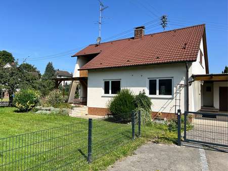 Außensicht - Einfamilienhaus in 89362 Offingen mit 127m² kaufen