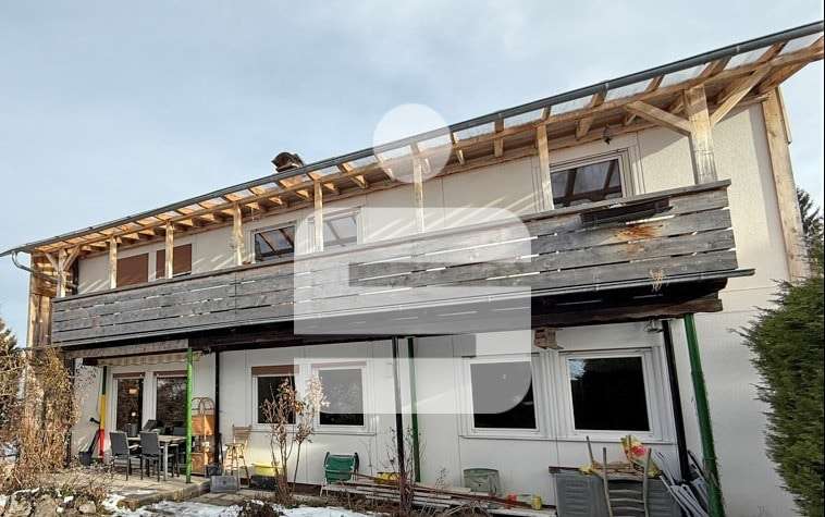 Titelbild Titelbild - Zweifamilienhaus in 87484 Nesselwang mit 198m² kaufen
