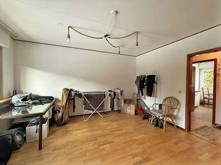 Zimmer Zimmer - Zweifamilienhaus in 87484 Nesselwang mit 198m² kaufen