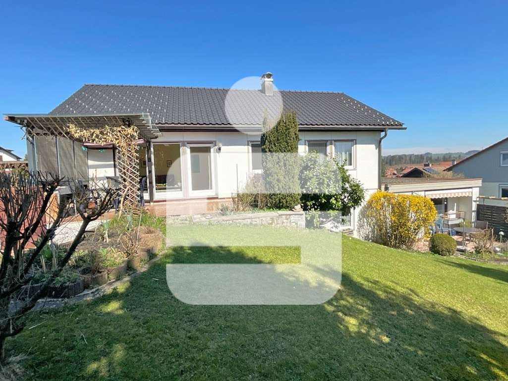 Außenansicht - Einfamilienhaus in 87452 Altusried mit 170m² kaufen
