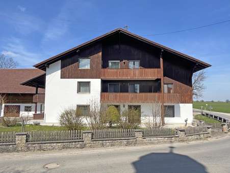 Wohnhaus mit Garten - Bauernhaus in 87677 Stöttwang mit 320m² kaufen