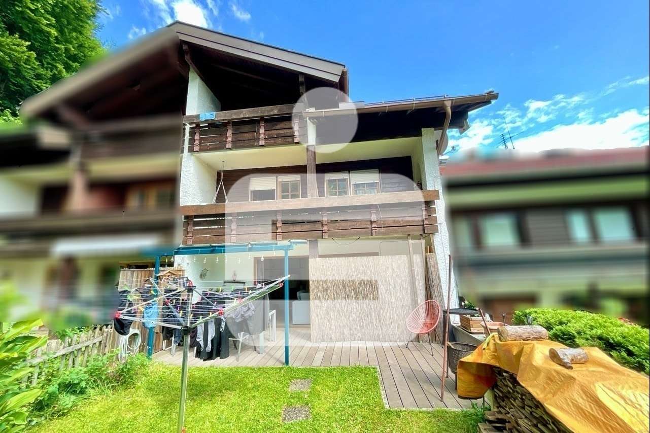 Hausansicht Gartenseite Hausansicht Gartenseite - Reihenmittelhaus in 87561 Oberstdorf mit 160m² kaufen