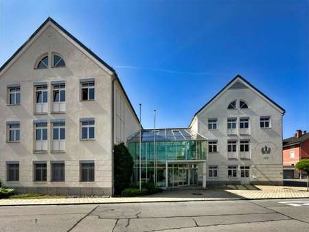 Außenansicht Eingangsbereich - Büro in 87629 Füssen mit 141m² kaufen