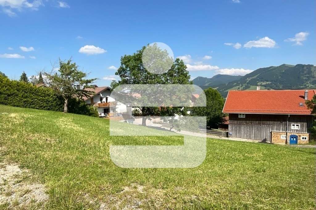 Titelbild Titelbild - Grundstück in 87497 Wertach mit 674m² kaufen
