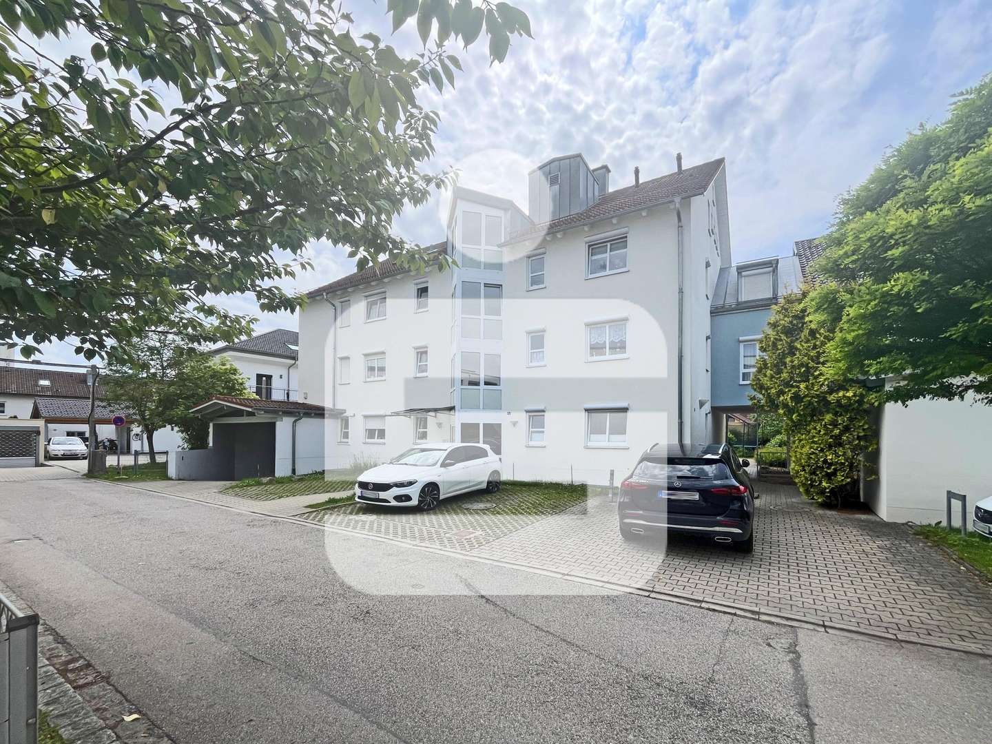 Außenstellplätze Ostseite Außenstellplätze Ostseite - Büro in 87600 Kaufbeuren mit 160m² kaufen