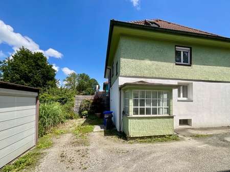 Außenansicht Außenansicht - Doppelhaushälfte in 87437 Kempten mit 100m² kaufen