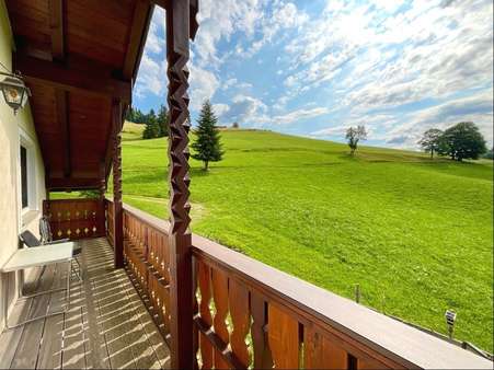großer Ostbalkon großer Ostbalkon - Dachgeschosswohnung in 87541 Bad Hindelang mit 87m² mieten