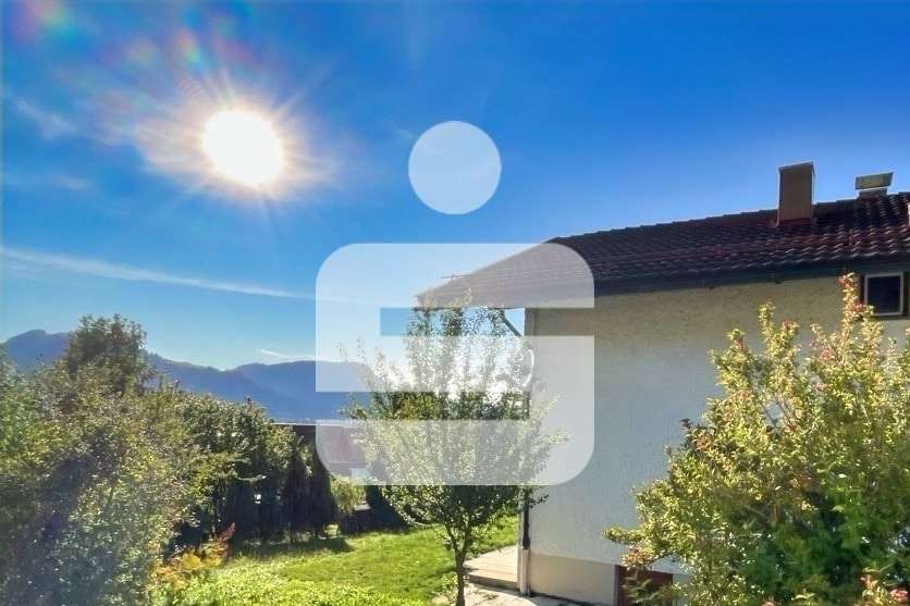 Titelbild Titelbild - Einfamilienhaus in 87549 Rettenberg mit 100m² kaufen