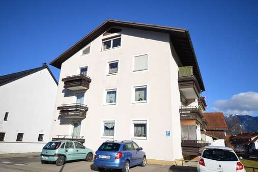 Westseitig mit 2. Balkon - Mehrfamilienhaus in 87509 Immenstadt mit 496m² kaufen