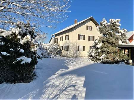 Außenansicht - Zweifamilienhaus in 87616 Marktoberdorf mit 220m² kaufen