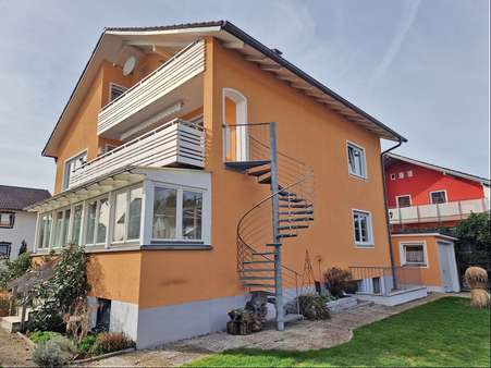 Außenansicht - Zweifamilienhaus in 87616 Marktoberdorf mit 281m² kaufen